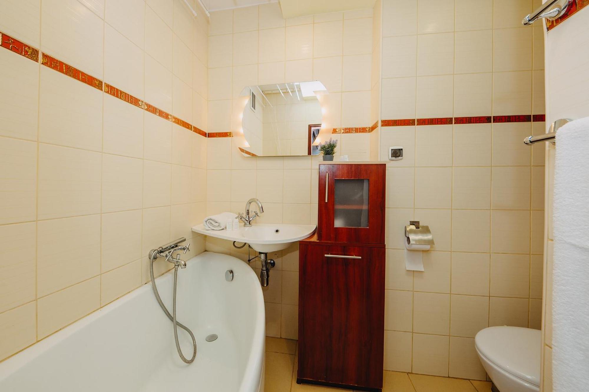 Apartamento Quiet Flat In The Old Town Varsovia Exterior foto